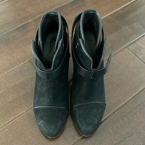 Rag and bone chocolate brown suede booties size 38.5